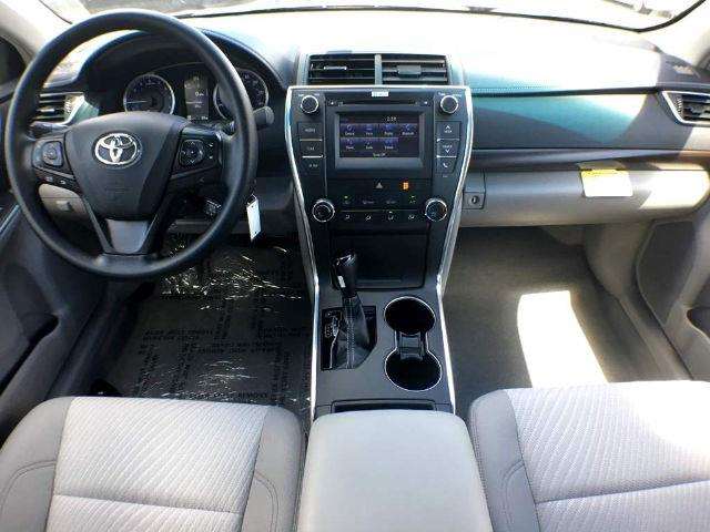 2017 Toyota Camry LE 4Dr Sedan